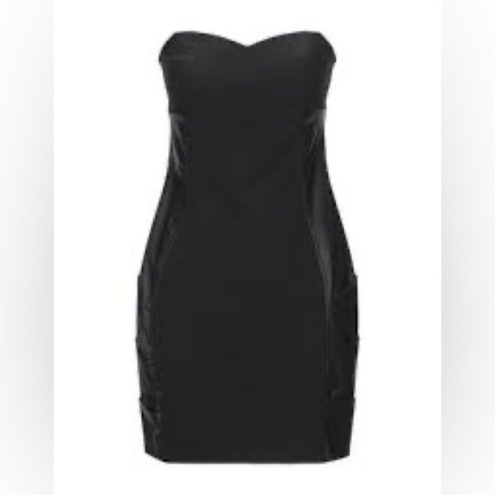 Vintage Black silk dress by Guess Los Ángeles Size 3